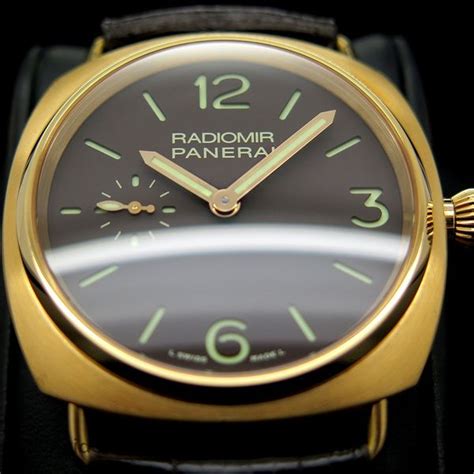 Panerai Radiomir PAM 336 in a 42mm b